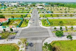 Bất động sản 15/8: Rủi ro lớn khi mua đất nền ngoài dự án, núp bóng tách thửa