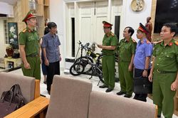 Bắt tạm giam Giám đốc Ban QLDA Đầu tư xây dựng và Phát triển đô thị TP Huế