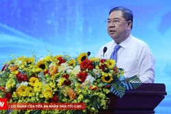 Phó Thủ tướng Thường trực Phạm Gia Túc: Dung Quất cần trở thành một trong những trung tâm kinh tế biển năng động