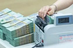 Tiền gửi d&acirc;n cư vượt 11 triệu tỷ đồng, lập kỷ lục mới