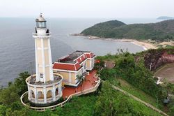 Hải đăng Vĩnh Thực - 'mắt thần' của biển Đ&ocirc;ng Bắc