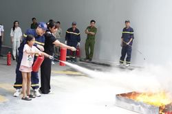 Mỗi hộ gia đình phải chủ động bảo đảm an toàn phòng cháy, chữa cháy