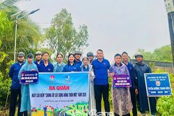 Thắp sáng đường quê, chung tay xây dựng nông thôn mới