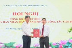 Trao Quyết định bổ nhiệm Phó Giám đốc Sở Nông nghiệp và Môi trường thành phố Hải Phòng