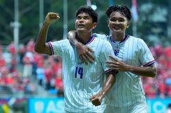 Th&aacute;i Lan đ&aacute;nh bại Singapore, rộng cửa v&agrave;o chung kết ASEAN Cup 2026
