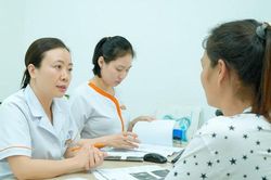 Vô sinh, hiếm muộn có xu hướng trẻ hóa và những cảnh báo