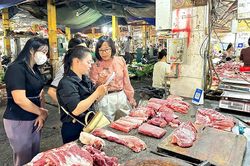 Bát Tràng xóa các điểm giết mổ nhỏ lẻ, tự phát