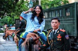 Trước giờ '81 mùa bình yên'...