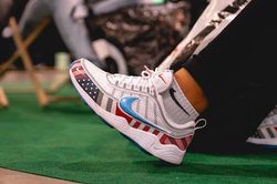 Việt Nam sản xuất hơn nửa lượng giày toàn cầu của Nike