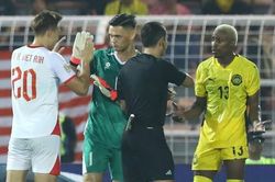 Malaysia 0-2 Việt Nam: HLV Kim Sang-sik ăn mừng phấn khích