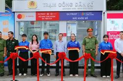 Đưa tiện ích số đến gần người dân với Trạm Công dân số