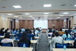 Hà Nội tăng cường hỗ trợ doanh nghiệp thực hiện quy định mới về hải quan