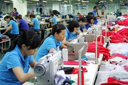 Bộ Tài chính đồng loạt giảm chi phí, tiếp sức doanh nghiệp