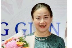 PGS-TS Trần Yến Chi: Giảng đường phải song hành với sàn diễn