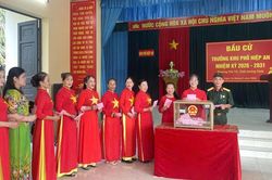 Quảng Ninh đồng loạt tiến hành bầu trưởng thôn, bản, khu phố