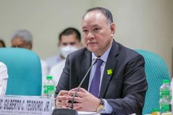 Trung Quốc và Philippines khẩu chiến về lao động bất hợp pháp