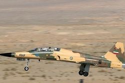 Qatar bác tin bắt giữ phi công Iran, thêm tàu bị tấn công ở Hormuz