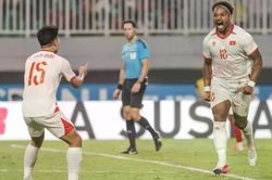 Thắng Malaysia 2-0 ngay trên sân khách, tuyển Việt Nam 'đặt chỗ' ở chung kết ASEAN Cup