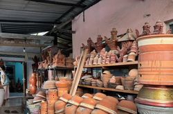 Đi tìm những áng mây trên gốm Sitiwinangun