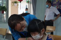 Giúp trẻ vượt qua lo lắng khi trở lại trường sau kỳ nghỉ hè