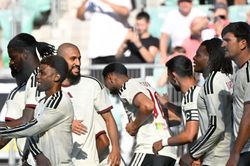 Man Utd thua AC Milan 2-4 tại Wroclaw: 4 điểm sáng cùng 3 nỗi lo hàng thủ của HLV Carrick