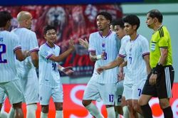 Tuyển Thái Lan lột xác nhờ triết lý thực dụng của HLV Anthony Hudson tại ASEAN Cup 2026