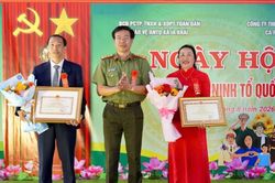 Khen thưởng 20 tập thể, cá nhân có thành tích xuất sắc trong phong trào Toàn dân bảo vệ an ninh Tổ quốc ở xã Ia Krái