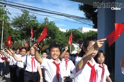 Học sinh Khánh Hòa tựu trường sớm nhất ngày 24-8