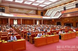 Hơn 300 cán bộ dự tập huấn kỹ năng rà soát hộ nghèo, hộ làm nông, lâm nghiệp