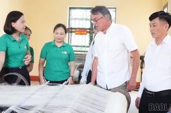 Đoàn công tác Trung ương Hội Nông dân Việt Nam khảo sát, nghiên cứu phát triển du lịch nông nghiệp tại Trấn Yên