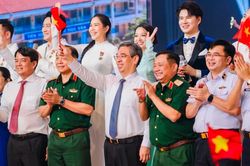 Hơn 55 tỷ đồng gửi trọn nghĩa tình đến biên giới, biển, đảo Tổ quốc
