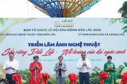 Khai mạc triển lãm ảnh nghệ thuật về sầu riêng Đắk Lắk qua 120 tác phẩm tại xã Krông Pắc