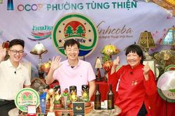 Phường Tùng Thiện đẩy mạnh quảng bá OCOP trên nền tảng số