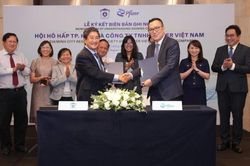Tăng năng lực y tế, đẩy mạnh dự phòng trước gánh nặng bệnh tật kép