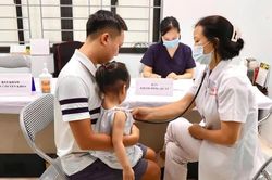 Hà Nội khám sức khỏe miễn phí cho hơn 2,2 triệu học sinh trước năm học mới