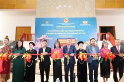 Trưng bày chuyên đề 'Thực hành tín ngưỡng Then nhóm ngôn ngữ Tày - Thái' tại Trung tâm Văn hóa Việt Nam, Thủ đô Viêng Chăn, Lào
