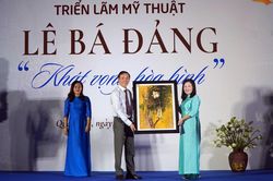 Quảng Trị khai mạc triển lãm 'Lê Bá Đảng - Khát vọng Hòa bình'
