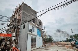 [Video] Hà Nội vận động hợp thửa, hợp khối để ngăn nhà 'siêu mỏng, siêu méo'