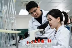 Tăng cường hợp tác quốc tế về các công nghệ chiến lược