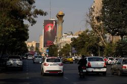 Iran trong vòng xoáy căng thẳng leo thang với Qatar và Kuwait
