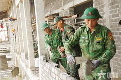 Bộ đội Biên phòng tỉnh Lâm Đồng đẩy nhanh tiến độ xây dựng trường nội trú liên cấp