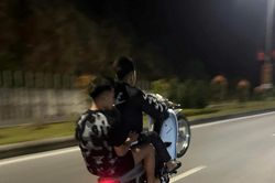 Đề nghị truy tố 13 thanh, thiếu niên tháo biển số, bốc đầu xe trên đường bao biển Hạ Long