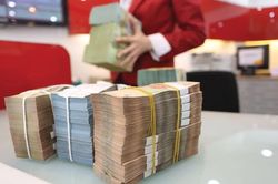 Cổ đông ngân hàng nhận cổ tức khủng