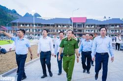 Trường nội trú vùng biên Lào Cai chạy đua về đích