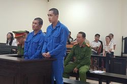 Vô cớ đánh người, hai bị cáo lĩnh 14 năm tù