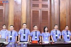 Những Kiểm sát viên thực hành quyền công tố và kiểm sát xét xử 227 bị cáo trong vụ án VN10