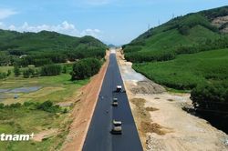 Bộ Xây dựng đốc thúc đẩy nhanh tiến độ giải ngân các dự án giao thông