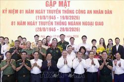 Tổng Bí thư, Chủ tịch nước Tô Lâm dự buổi gặp mặt kỷ niệm nhân dịp Ngày truyền thống ngành Công an và ngành Ngoại giao