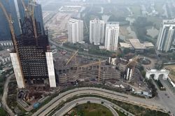 Nhiều nhà băng tăng cho vay bất động sản, nắn dòng tín dụng sao cho phù hợp?