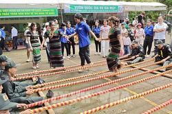 Sức dân dựng lá chắn an ninh nơi biên giới Bù Gia Mập